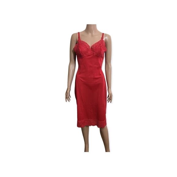 Vintage 1950’s Shadowline Red Slip size: M - Picture 1 of 8